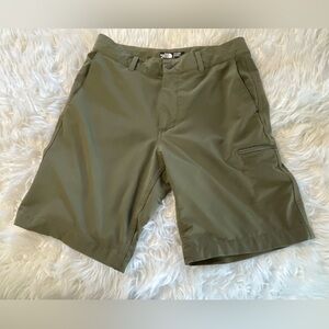 The North Face Pura Vida 2.0 Men’s Shorts. Size 30